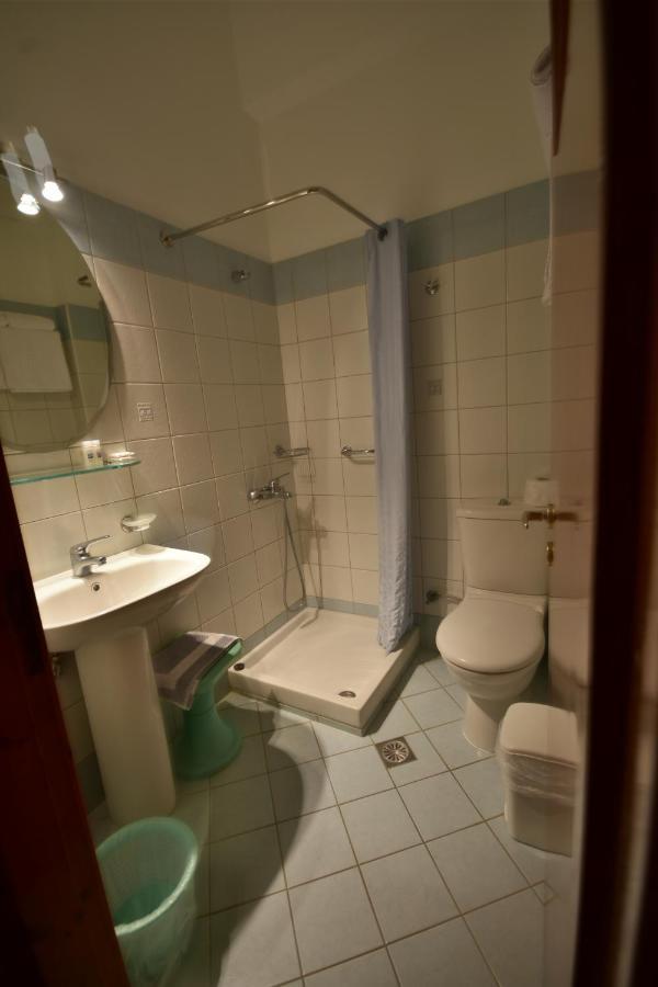 Hotel Blue Sea Tirósz Kültér fotó