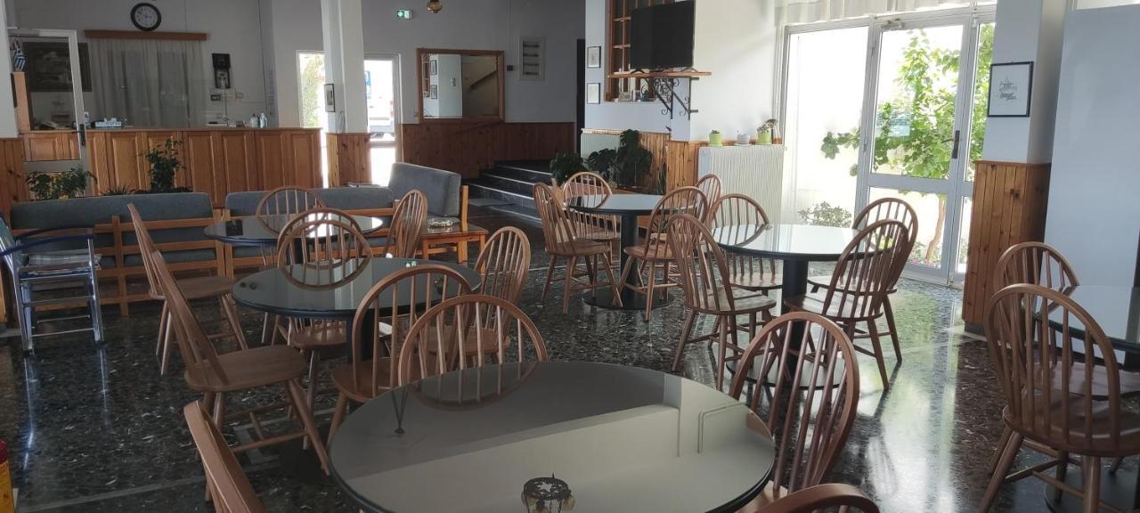 Hotel Blue Sea Tirósz Kültér fotó